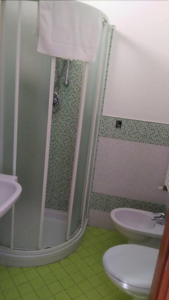 Hotel Marilonda Rimini Buitenkant foto