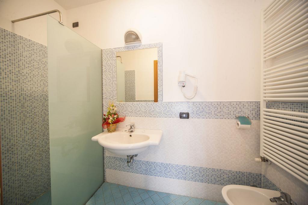 Hotel Marilonda Rimini Buitenkant foto