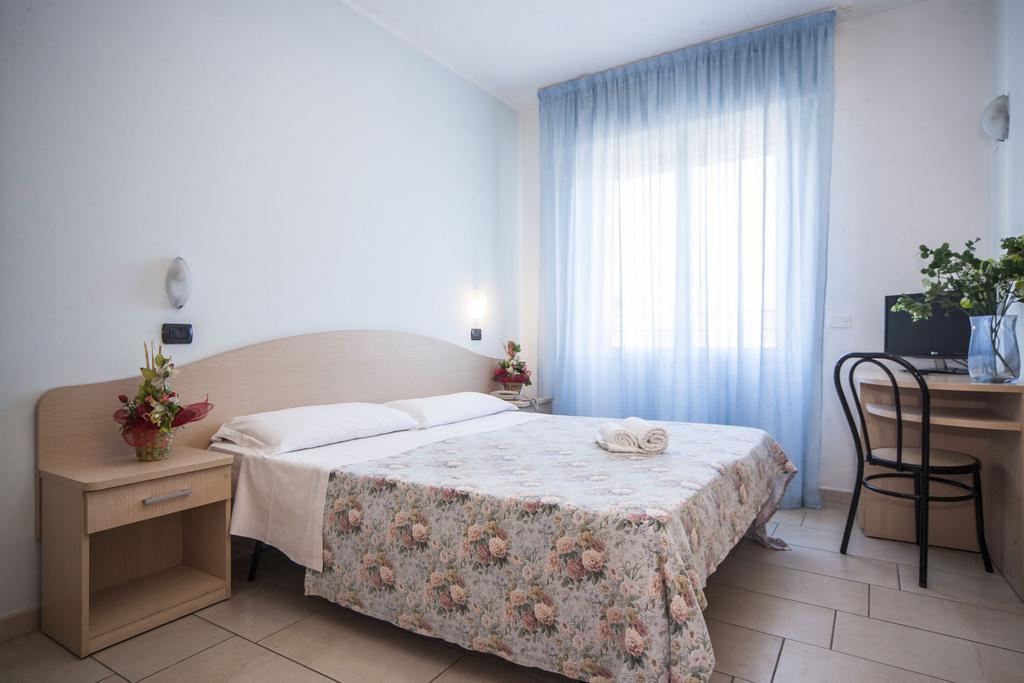 Hotel Marilonda Rimini Buitenkant foto
