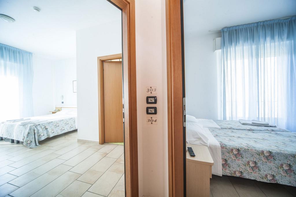 Hotel Marilonda Rimini Buitenkant foto